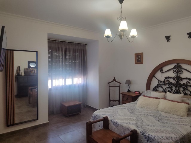 Maison mitoyenne avec 4 Chambres  à Cancelada