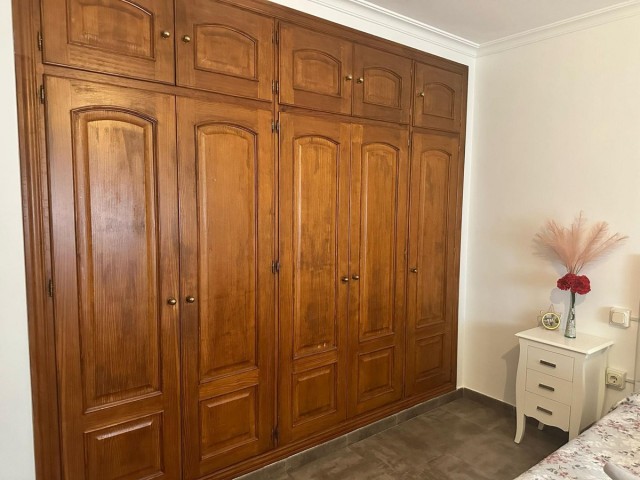 Maison mitoyenne avec 4 Chambres  à Cancelada