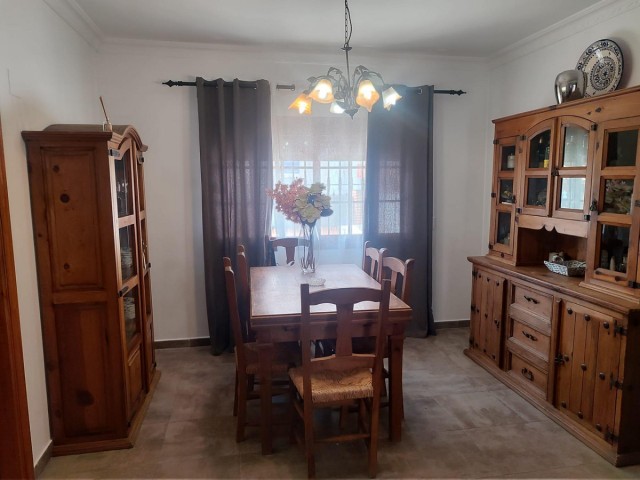 4 Schlafzimmer Reihenhaus in Cancelada