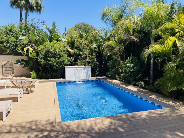 5 Bedrooms Villa in Nagüeles