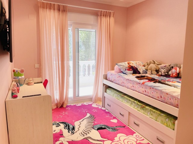 5 Bedrooms Villa in Nagüeles