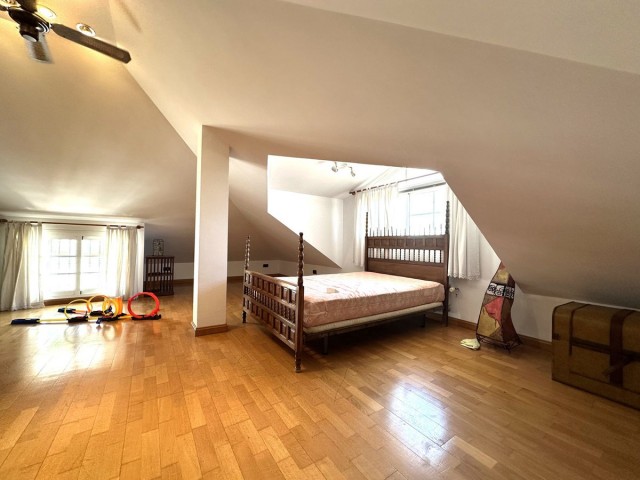 5 Schlafzimmer Villa in San Pedro de Alcántara