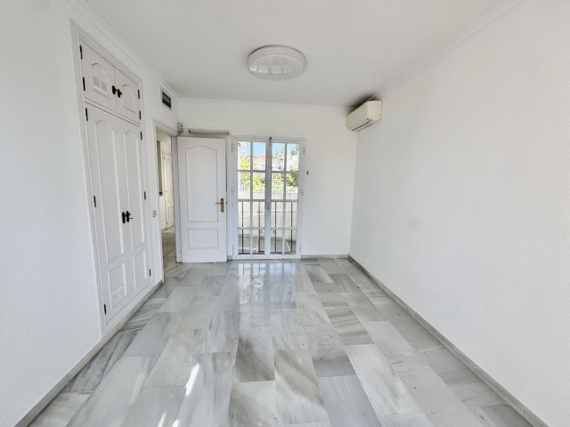 3 Slaapkamer Rijtjeshuis in Estepona