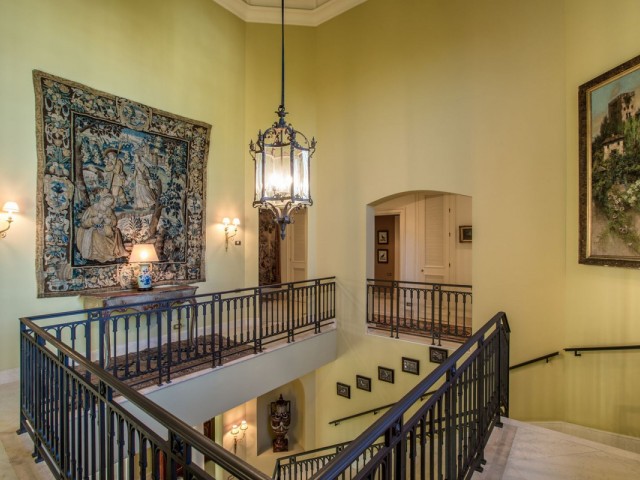 7 Bedrooms Villa in Los Monteros