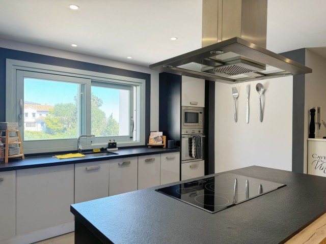 5 Bedrooms Villa in Sotogrande