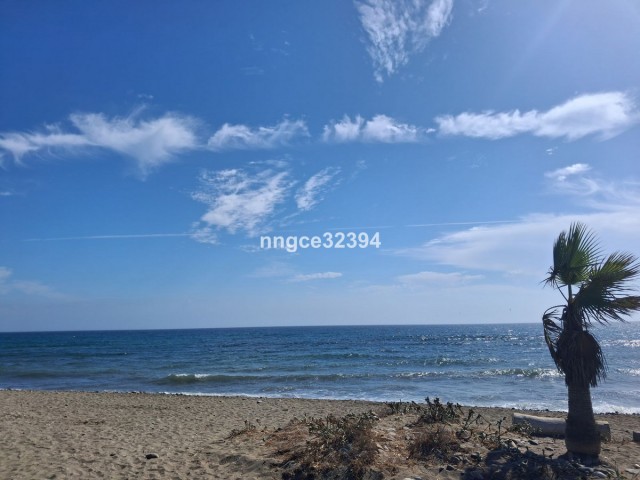 Kattohuoneisto New Golden Mile