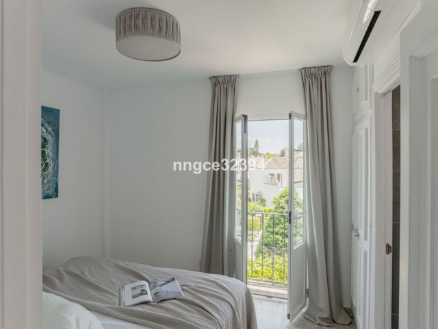 Kattohuoneisto New Golden Mile