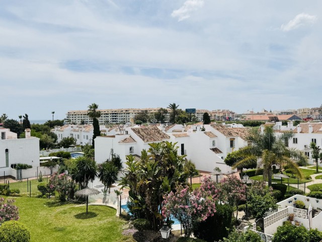 Adosado con 3 Dormitorios  en Casares Playa
