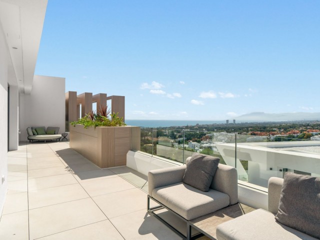 Apartamento con 3 Dormitorios  en Artola