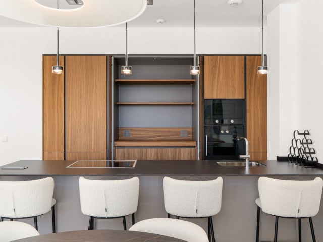 Apartamento con 3 Dormitorios  en Artola