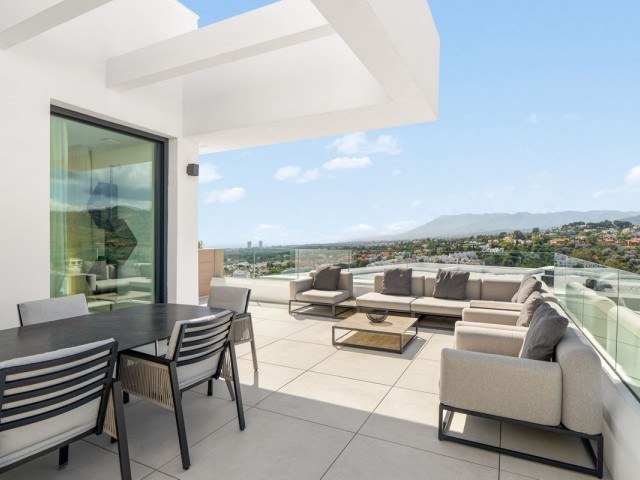 Apartamento con 3 Dormitorios  en Artola