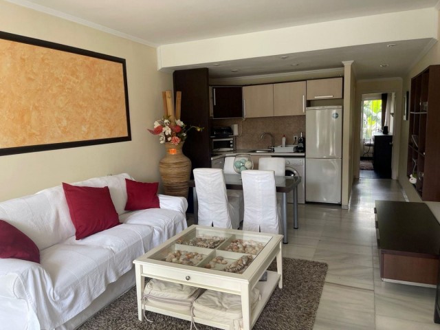 Apartment, Puerto Banús, R5048533
