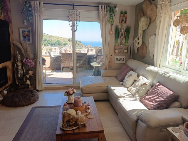 Penthouse avec 3 Chambres  à Calahonda