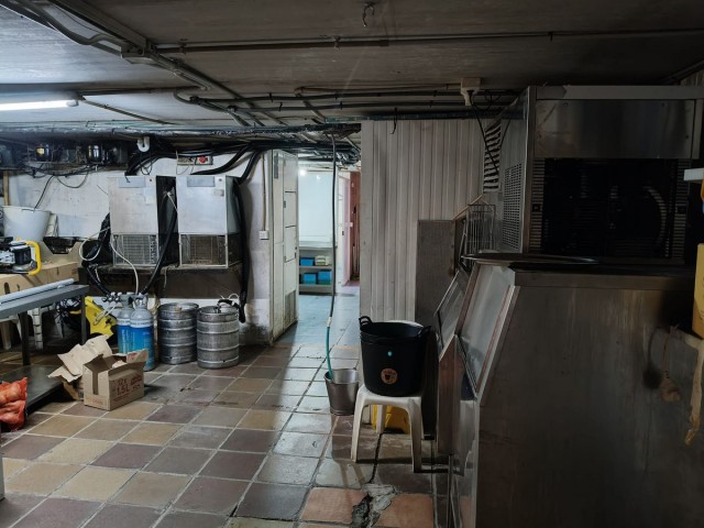 Commercial in La Carihuela