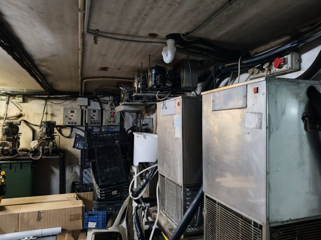 Commercial in La Carihuela
