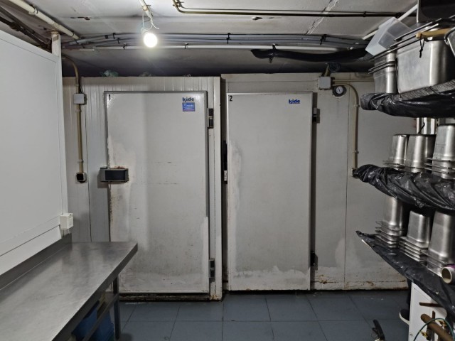 Commercial in La Carihuela
