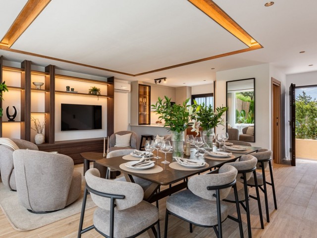 4 Bedrooms Townhouse in Nueva Andalucía