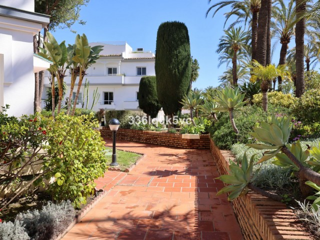 5 Slaapkamer Rijtjeshuis in Estepona