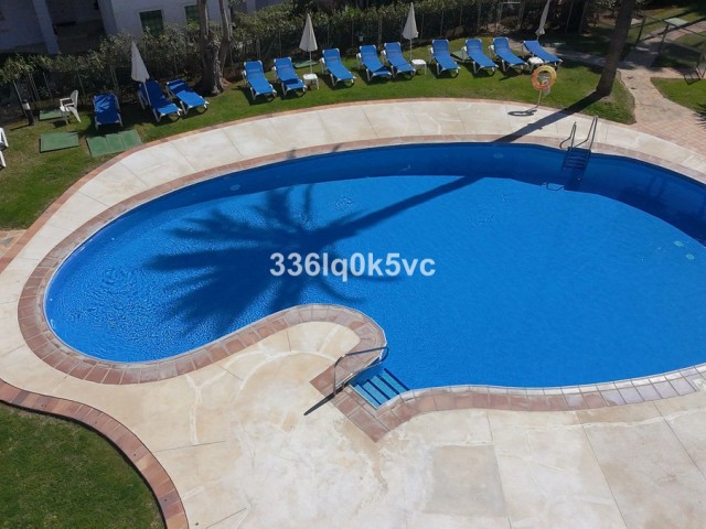 5 Slaapkamer Rijtjeshuis in Estepona