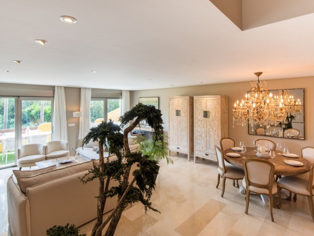 2 Bedrooms Townhouse in Nagüeles