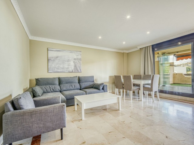 2 Schlafzimmer Apartment in Benahavís