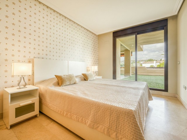 2 Schlafzimmer Apartment in Benahavís