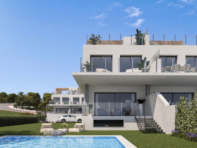 3 Bedrooms Villa in Benalmadena