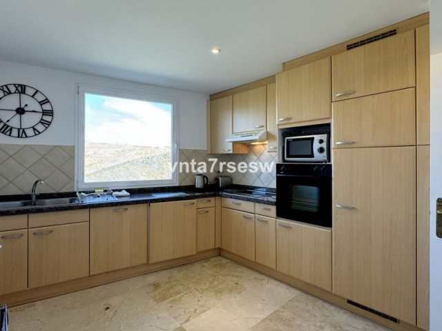 2 Bedrooms Apartment in Riviera del Sol