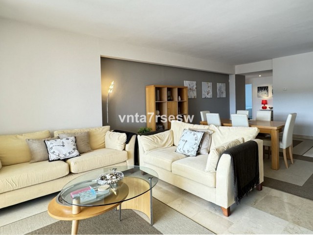 2 Bedrooms Apartment in Riviera del Sol
