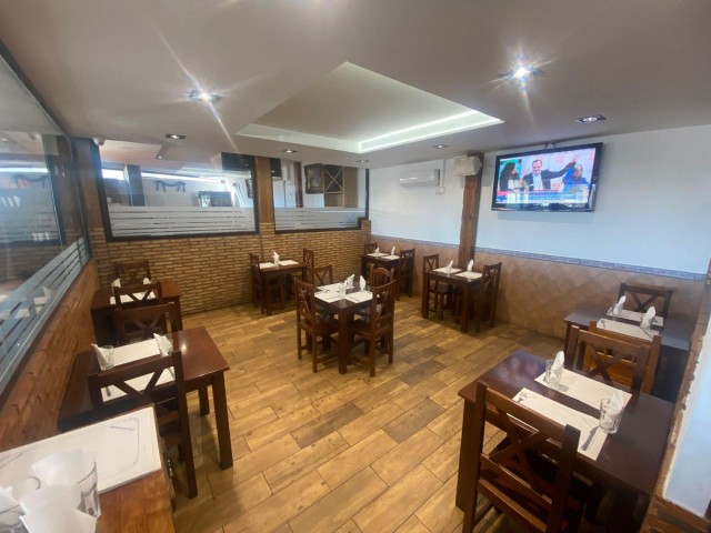 Commercial in El Pinillo