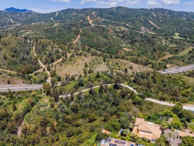  Plot in Elviria