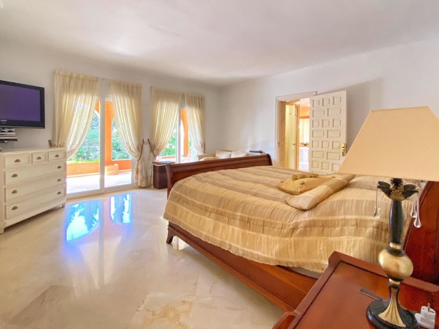 6 Schlafzimmer Villa in Nagüeles
