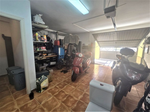 Villa, Playamar, R5052358