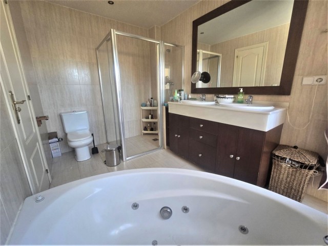 4 Slaapkamer Villa in Playamar