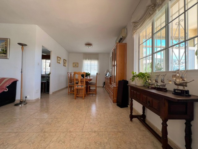 5 Bedrooms Villa in Benalmadena