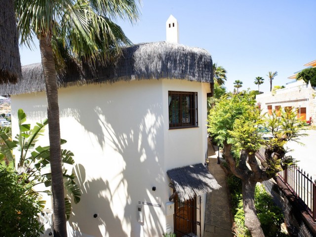 4 Bedrooms Townhouse in Riviera del Sol