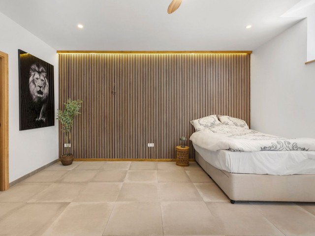 4 Bedrooms Townhouse in Riviera del Sol