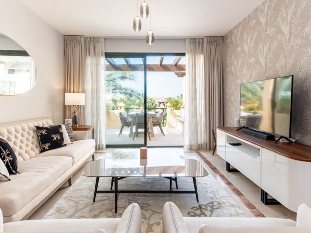 Apartamento con 3 Dormitorios  en Atalaya