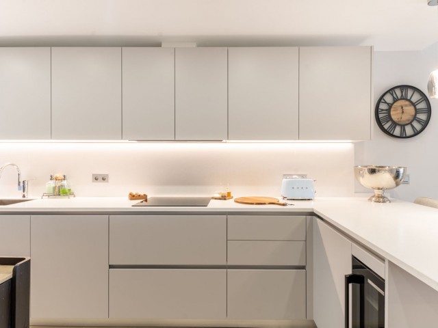 Apartamento con 3 Dormitorios  en Atalaya