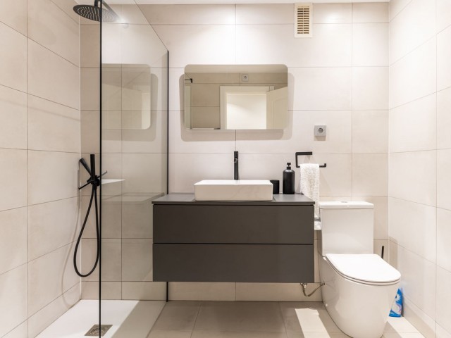 Apartamento con 3 Dormitorios  en Atalaya