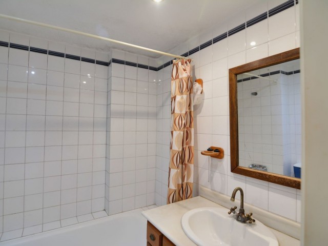 4 Bedrooms Townhouse in Fuengirola