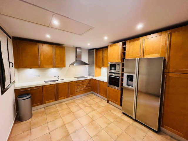 2 Bedrooms Villa in Sotogrande