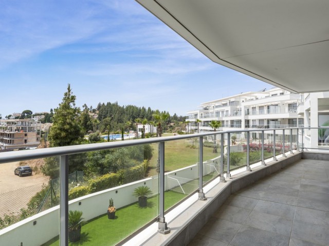 Apartamento con 3 Dormitorios  en El Chaparral