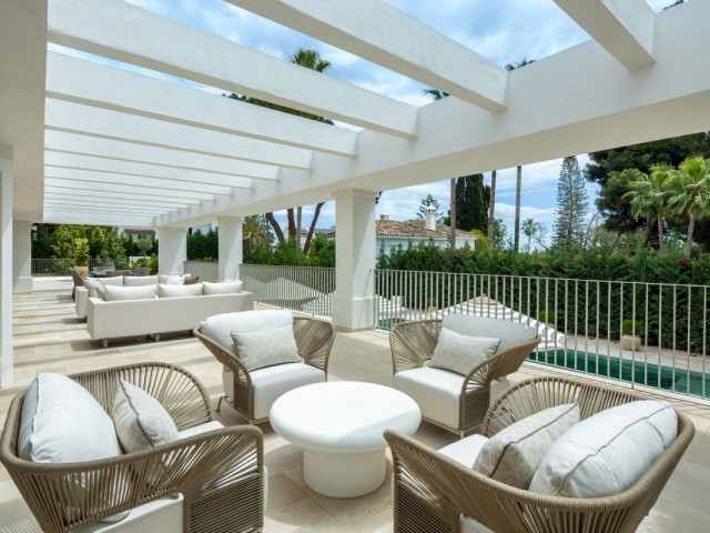 6 Bedrooms Villa in Nagüeles