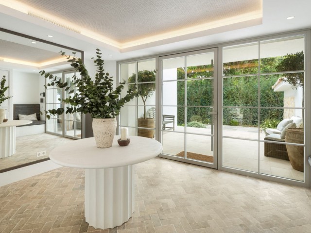 6 Bedrooms Villa in Nagüeles