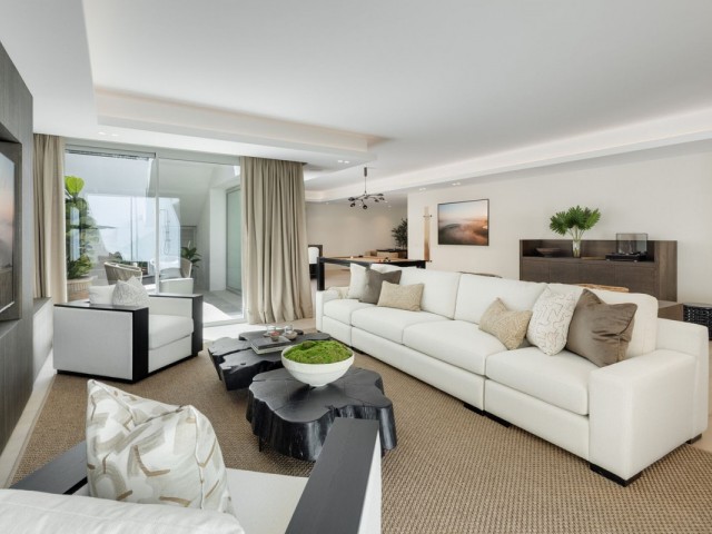 6 Bedrooms Villa in Nagüeles