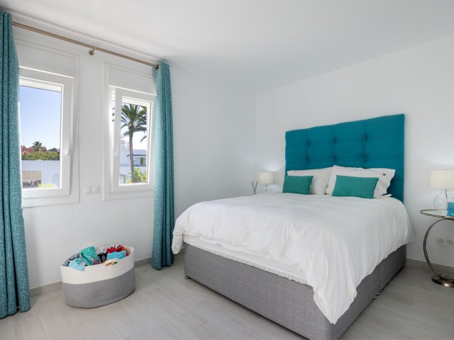 3 Slaapkamer Rijtjeshuis in Estepona