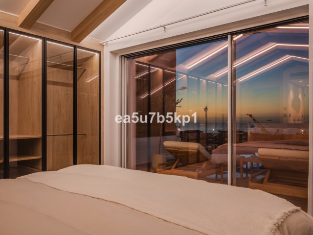 Penthouse i Puerto Banús