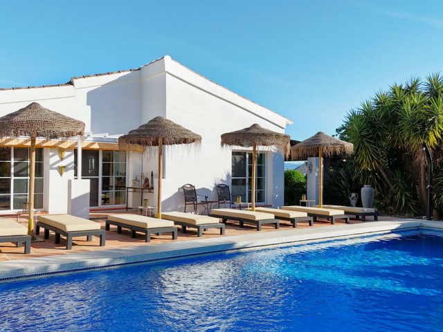 Villa avec 4 Chambres  à Alhaurín el Grande