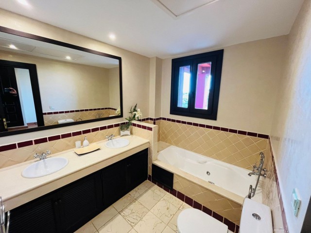 Villa avec 3 Chambres  à Sotogrande